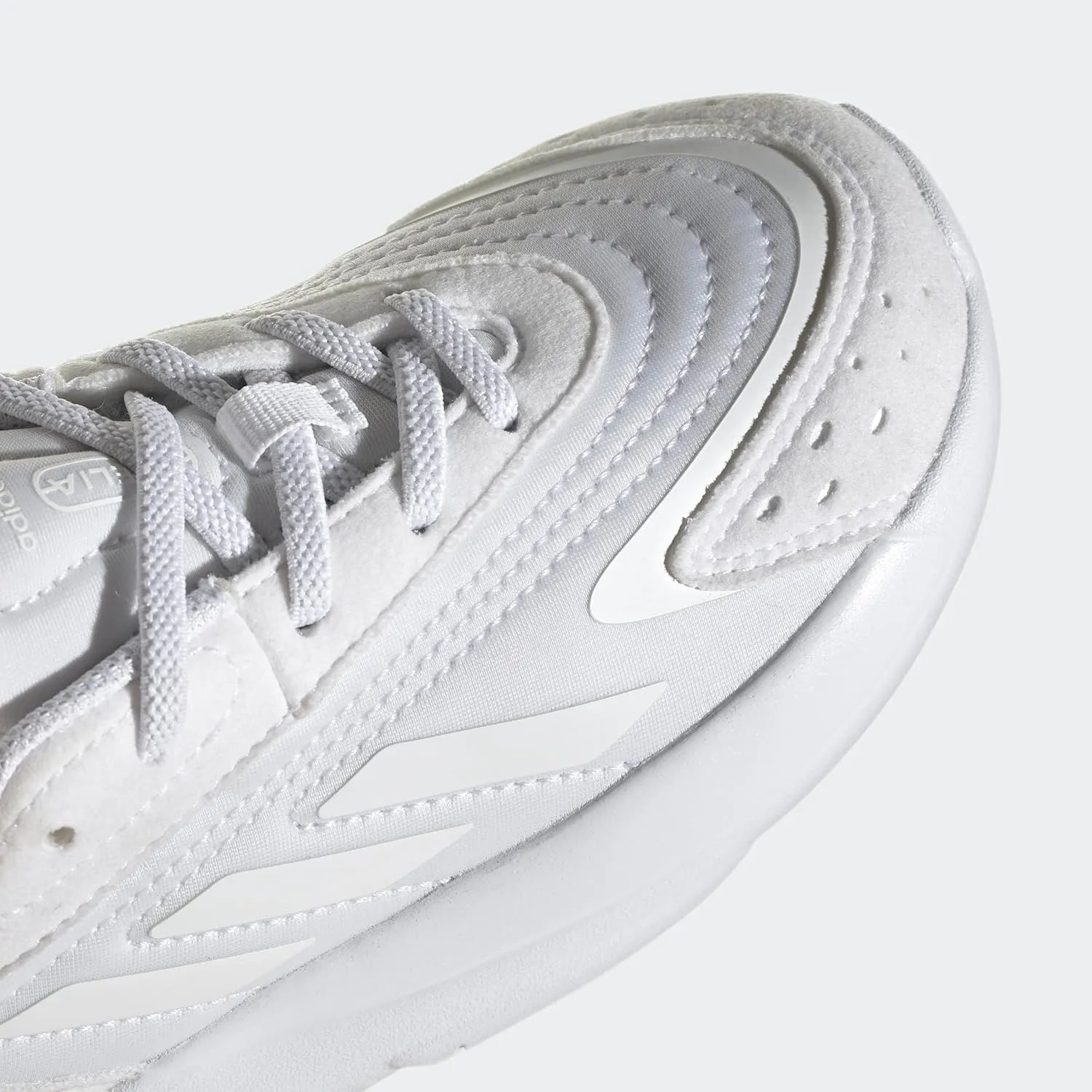 adidas Unisex-Child Ozelia Sneaker