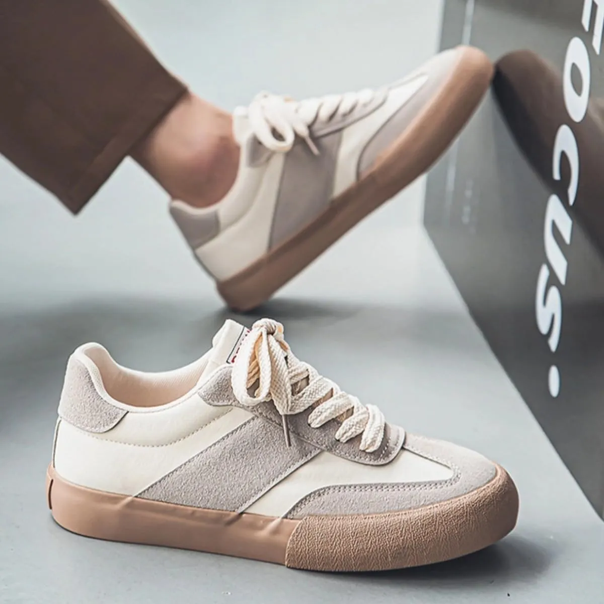Canvas Chunky Sneakers for Women Retro Leather Upper Walking Shoes Flat Platform Thick Sole