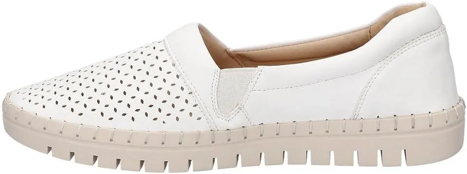 Easy Street Women's Thrill Perf Sneaker