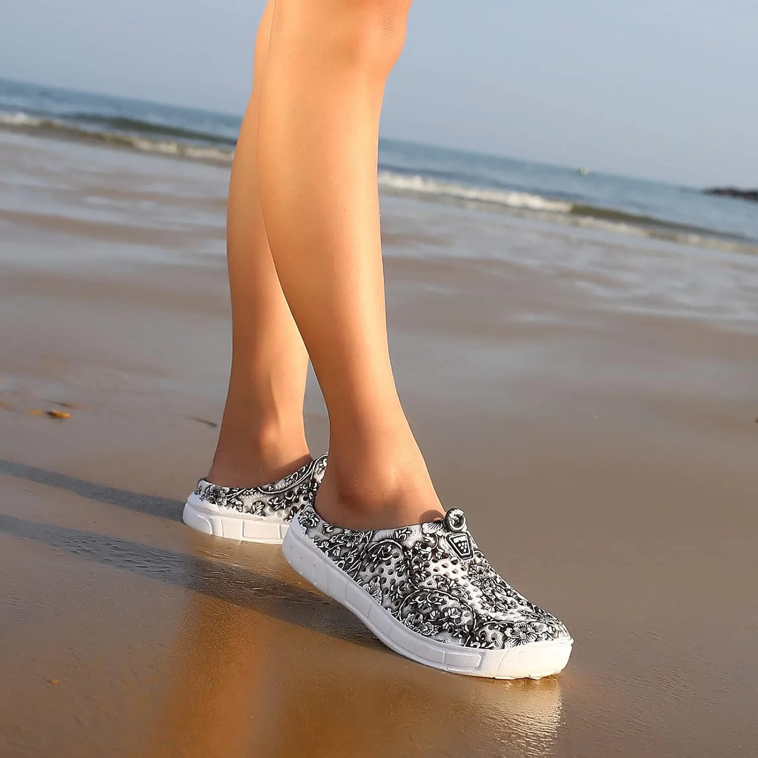 FLIOZY Women's Garden Clogs Shoes Men's Beach Water Shoes Slippers Sandals Breathable Casual Lightweight Outdoor Walking Shoes Unisex