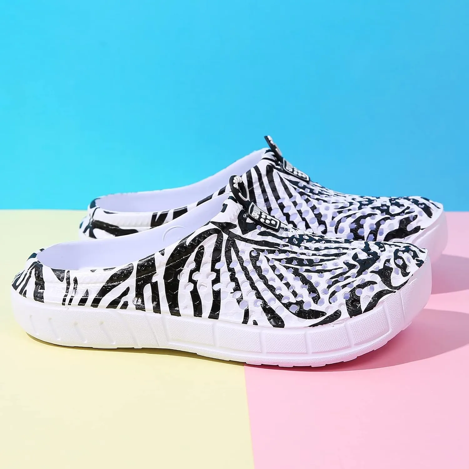 FLIOZY Women's Garden Clogs Shoes Men's Beach Water Shoes Slippers Sandals Breathable Casual Lightweight Outdoor Walking Shoes Unisex