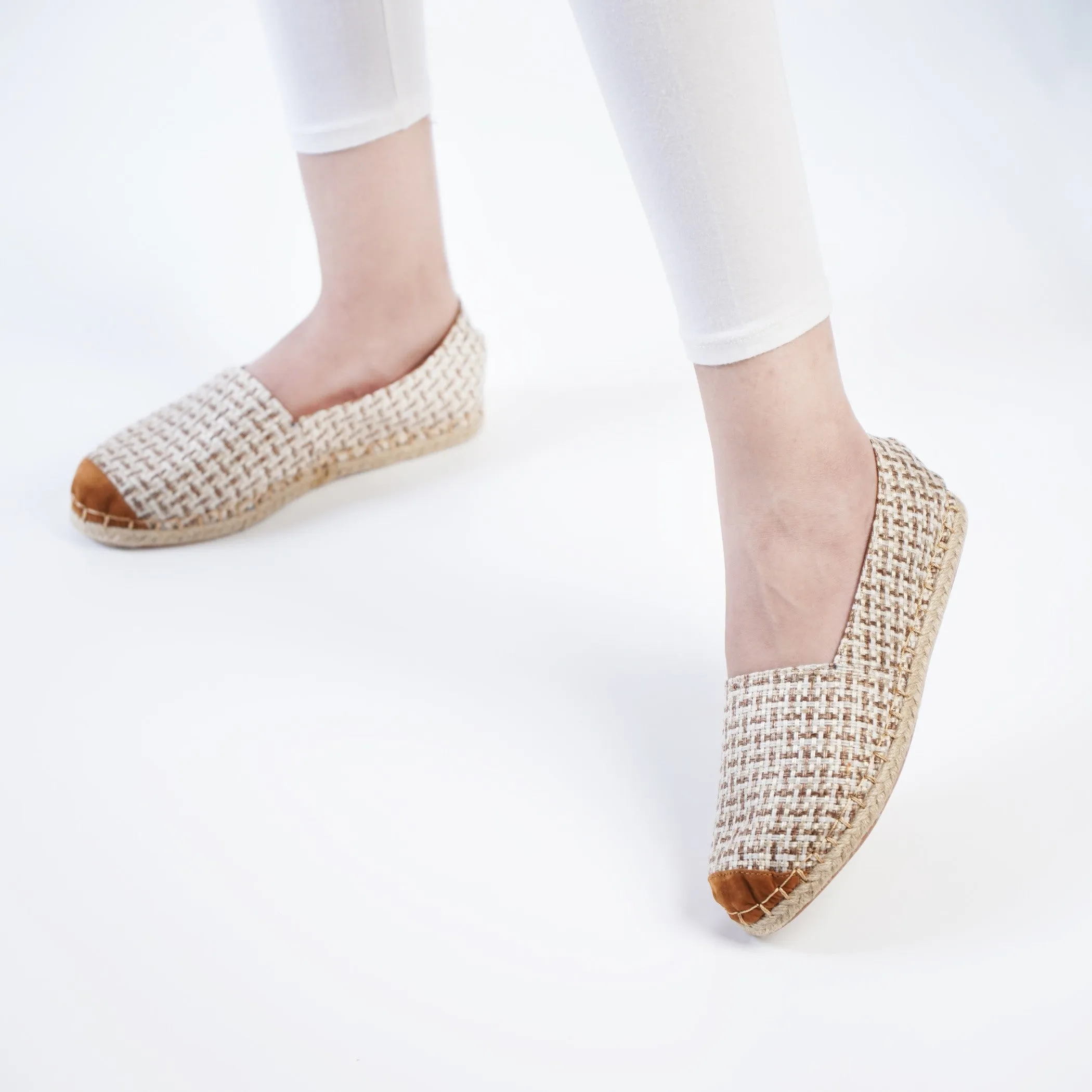 Signature Khumzi Espadrilles