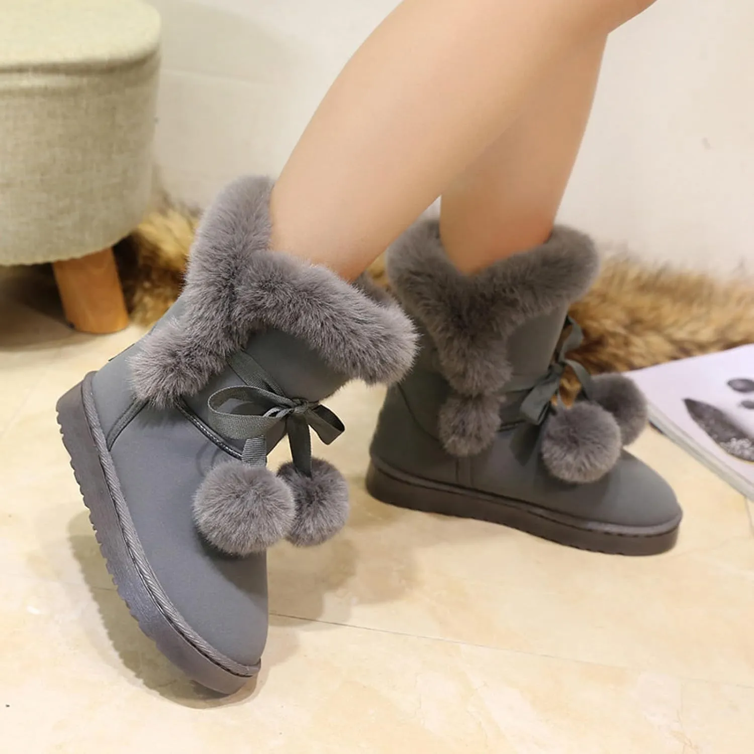 WUIWUIYU Women's Cute Pom-pom Lace Up Fur Winter Snow Boots Sweetheart Princess Fluffy Boots